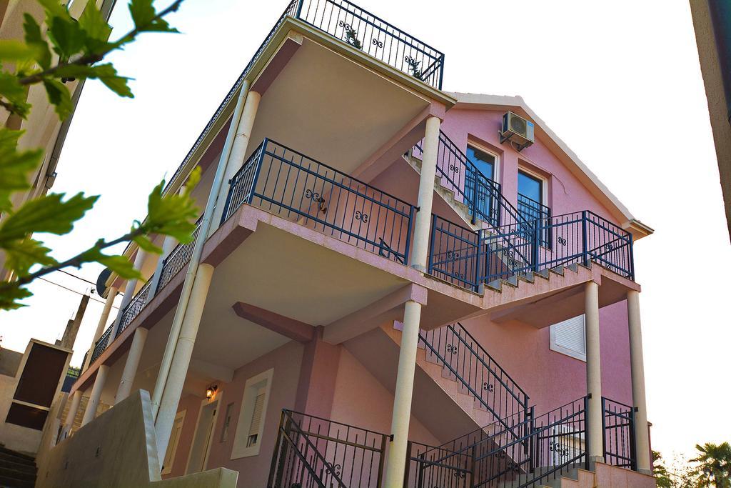 Apartments Bella di Boka Tivat Bagian luar foto