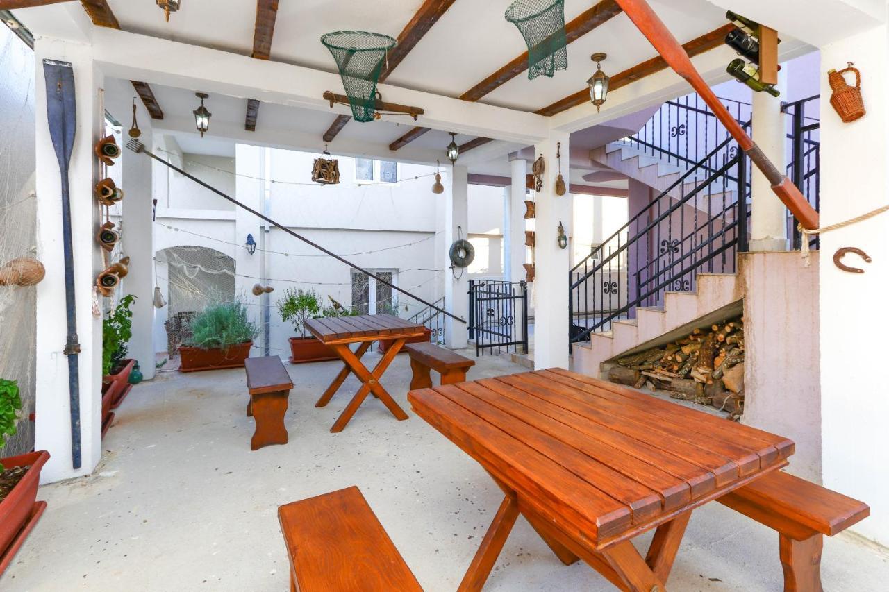 Apartments Bella di Boka Tivat Bagian luar foto
